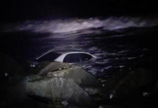 ����܇ͣ��߅���L(f��ng)ɢ�� һ�X(ju��)�с�(l��i)���c(di��n)�����