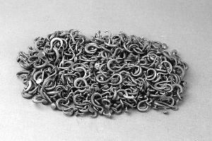 ���I(xi��n)�ҡ����г��y�����c(di��n)�ҵ� ռ�ذ��fƽ��