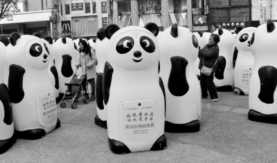 �Ϻ��f�»����䱻С؜�а� ����������Ј�