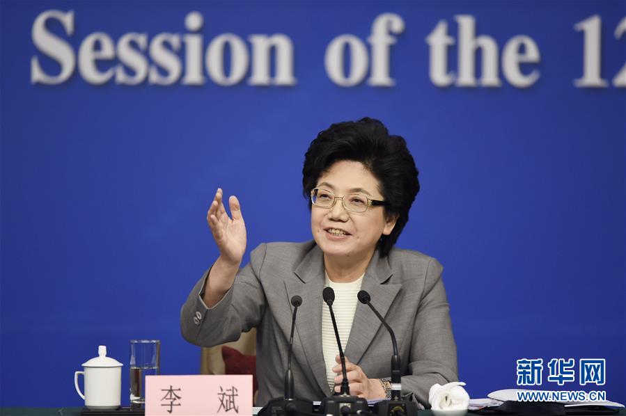 ���ɕ����f��Ͳ����1�������ˡ��DŮ������ֻ�����ڃɕ��С�