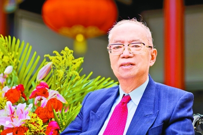 ��ѩ��̿���w�Һ͡���һλ���A��W���ڵ�����֮��