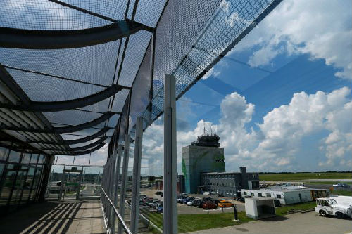 德法萊州欲就哈恩機場收購案起訴中國買家行騙 德法萊州欲就哈恩機場收購案起訴中國買家行騙