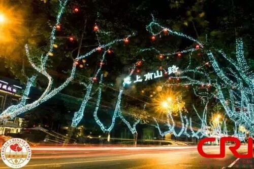 �DƬĬ�J(r��n)��(bi��o)�}