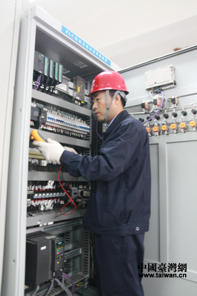 大國工匠篇|技術能手的勵志故事 鞍山訪勞模田印福 大國工匠篇|技術能手的勵志故事 鞍山訪勞模田印福