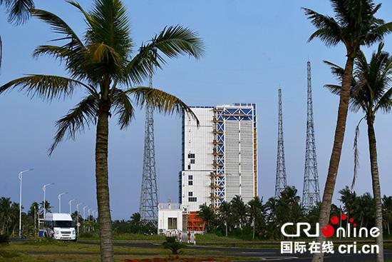 ����һ̖�w�����L����̖�b���\(y��n)�d����M���w�����ں����Ĳ��l(f��)������o���l(f��)�䴰�ڵ����� �zӰ ��x