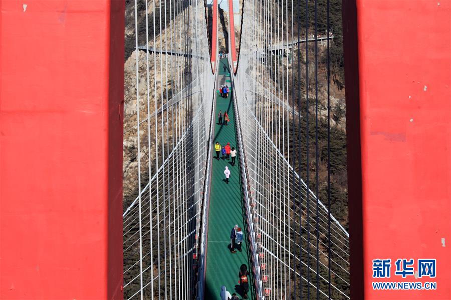 #(經(jīng)濟)(1)元旦小長假期間全國共接待國內(nèi)游客1.33億人次