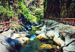 ɽ��̫��ɽ��Ȫ�{�Ƴ����c�؄e��ӣ���ٝ�A�YƷ