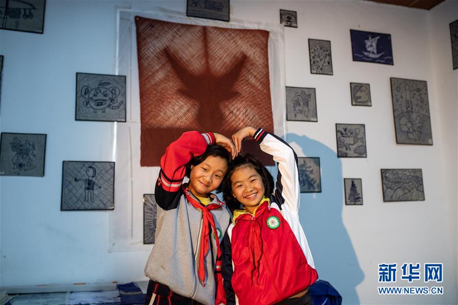 �����Aȫý�^�l���ɕ��؄e�^�졤�D�Ļ��ӣ���9���{�D���L�ͣ�������ô��ƴ����������ȫ���ɕ�����ʮ���塱�D��