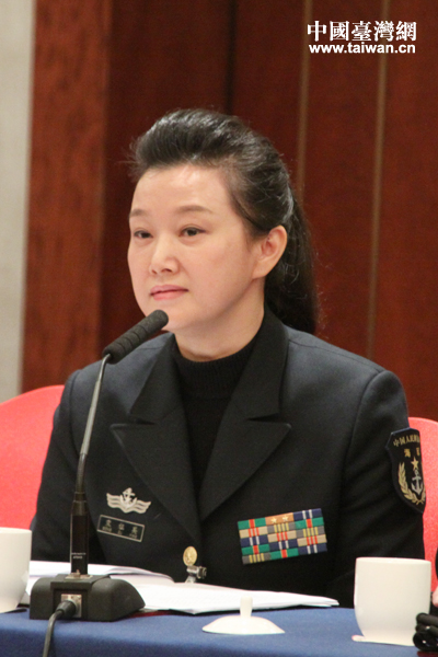 組圖:全國(guó)政協(xié)文藝界別討論 明星委員熱議文化民生 組圖:全國(guó)政協(xié)文藝界別討論 明星委員熱議文化民生