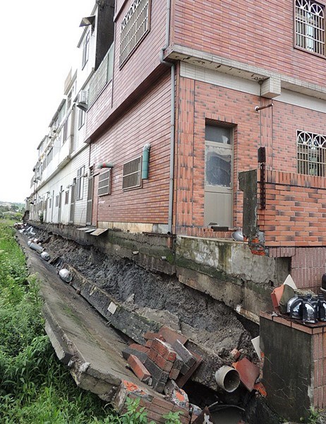 梅雨季造成臺灣中部豪雨成災 梅雨季造成臺灣中部豪雨成災