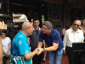 連勝文相信哀兵必勝,會(huì)抱著這種心情往前沖刺。 連勝文相信哀兵必勝,會(huì)抱著這種心情往前沖刺。