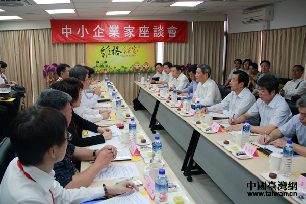 �r(sh��)�����ɰ��P(gu��n)ϵ����־܊���L�±��оS��ң����c�_(t��i)����С��I(y��)����Մ����