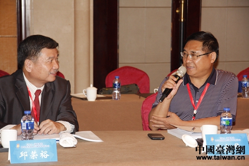 ����Փ�����_���W(xu��)����sԣ�c��ꑌW(xu��)�߲����A�͡����A���y(t��ng)�Ļ��c�F(xi��n)���������}�M(j��n)��̽ӑ��