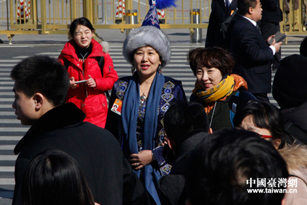 組圖:全國政協十二屆三次會議開幕會掠影 組圖:全國政協十二屆三次會議開幕會掠影