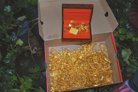 10��18�գ������ڷ���������ס̎��@���E�