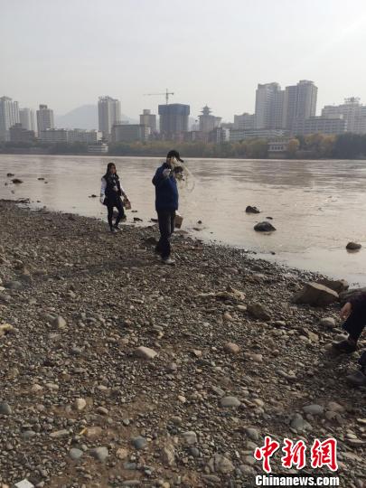 �m��־Ը�߱��o(h��)ĸ�H�� �����o(w��)�˙C(j��)����λ��������