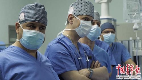 �Ϻ��ο��tԺ3������300������W����o���80�q