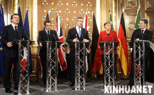 1��29�գ��W��ί�T����ϯ���_�����������y�_���R��Ӣ�����಼�ʡ�������Ĭ�ˠ���������������_�ϣ��������ң���Ӣ���׶����س�ϯ���l��������λ�I���ˮ����ڂ����e��С�����X���h���ͮ�ǰȫ����ڄ�ʎ�����罛�����}�e���˴��̡� ���A��l