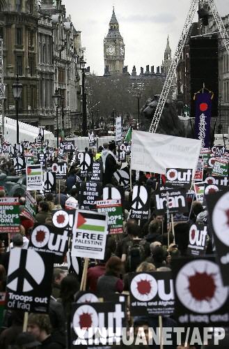 3��15�գ���Ӣ���׶������������h�߳��h����B���M���������ˑ𠎱��l5����o���ռ�������֮�H��Ӣ����15���e�д�Ҏģ����������Ҫ��Ӣ�������������˺Ͱ�������܊�� ���A��/����