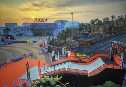 40�ȸߜ��µĻ�ѩِ ��ѩɽ֮�����ļ�ِ�ϲ��_��(zh��n)