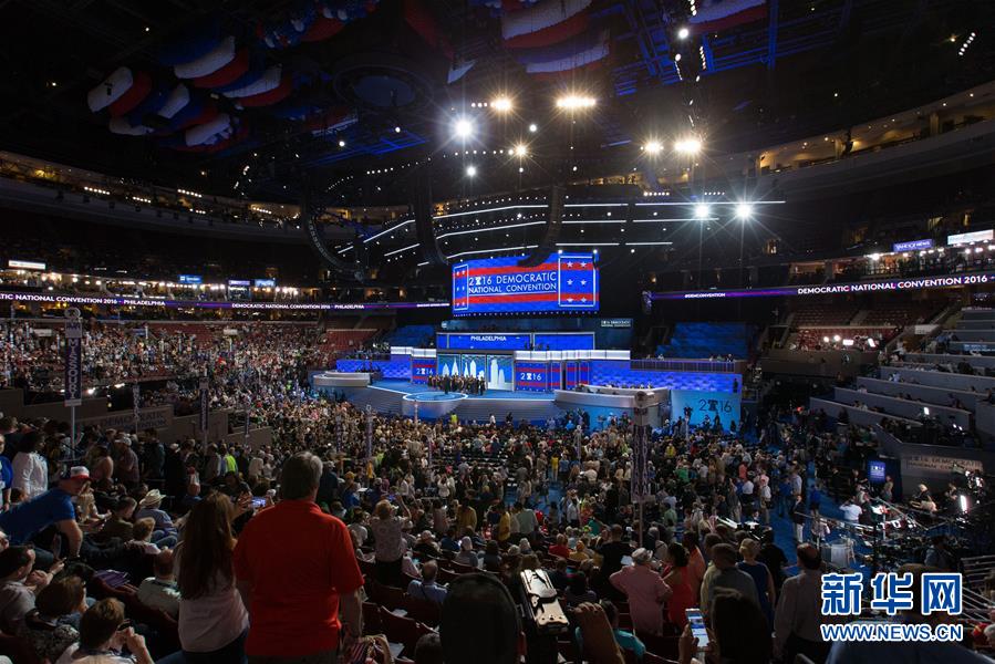 ���������h����_Ļ