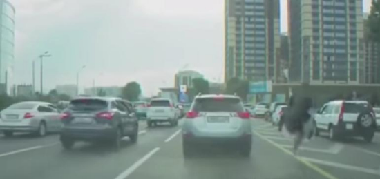 �ϰ��܇զ�k?���_��˹̹С���T�r�B��܇