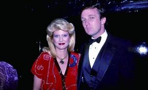 ����������Թ��ǰ���༴���f����ĸ�H���f������ɫ˥��