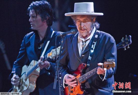 2011�����ς���Ӣ��(gu��)�����M(j��n)���ݳ���