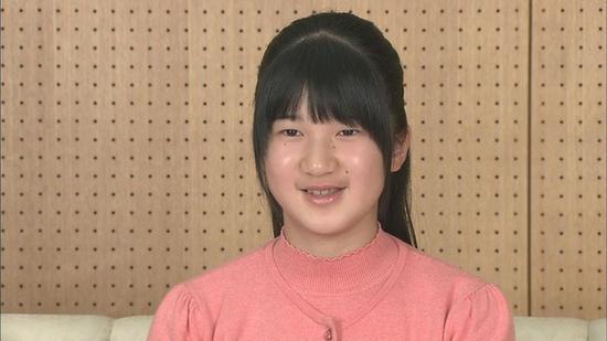 �������ձ���̫�ӵĪ�Ů�����������^����݌W�����DƬ��Դ���ձ�ý�w��