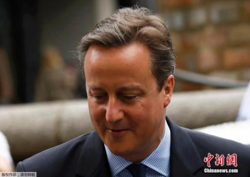 Ӣ��ǰ���࿨÷��