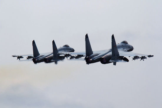 臺軍監控解放軍機穿巴士海峽軍演(圖)