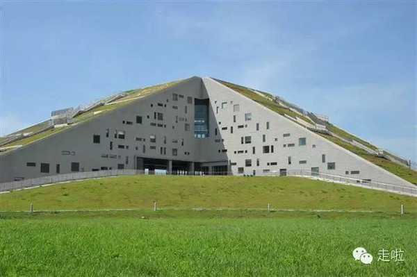 赴臺游:2015年臺灣十大非去不可圖書館 赴臺游:2015年臺灣十大非去不可圖書館