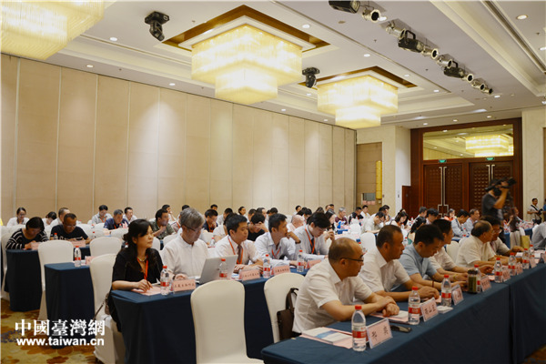 臺(tái)灣企業(yè)家談節(jié)能環(huán)保經(jīng)驗(yàn):兩岸可優(yōu)勢(shì)互補(bǔ) 臺(tái)灣企業(yè)家談節(jié)能環(huán)保經(jīng)驗(yàn):兩岸可優(yōu)勢(shì)互補(bǔ)