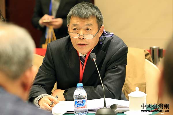 胡鞍鋼:希望大陸臺(tái)灣有識(shí)之士抓住大陸發(fā)展機(jī)會(huì) 胡鞍鋼:希望大陸臺(tái)灣有識(shí)之士抓住大陸發(fā)展機(jī)會(huì)