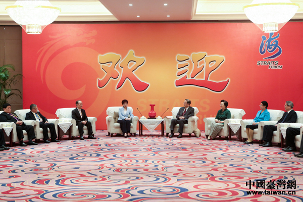 俞正聲會(huì)見出席第九屆海峽論壇兩岸各界人士 俞正聲會(huì)見出席第九屆海峽論壇兩岸各界人士