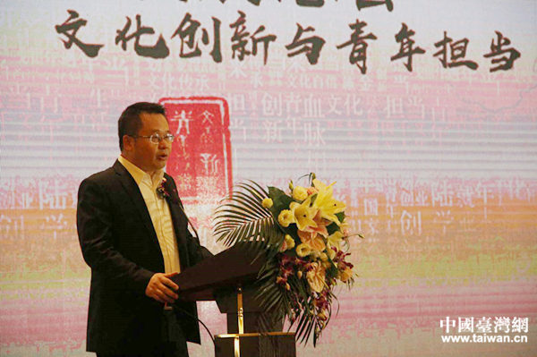 �����Еr���������b�����o�����Ї��_���W ������ �z��