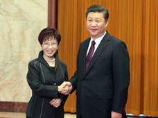 ��(x��)��ƽ����ӛ��Ҋ�Ї������h��ϯ���������̓ɰ��P(gu��n)ϵ�l(f��)չ������c��Ҋ