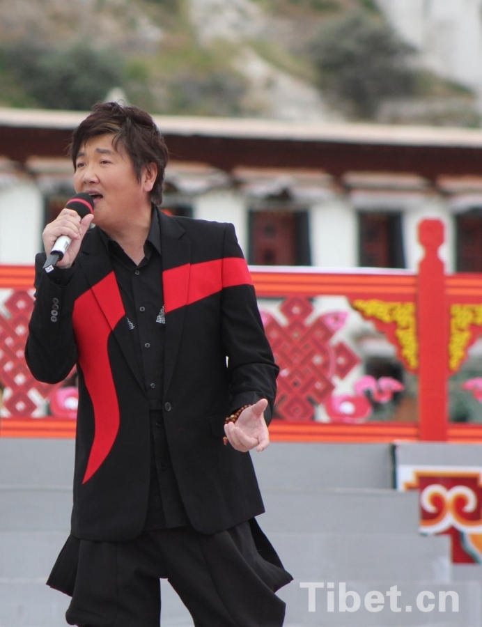 �����B�ġ�ˇ�g�F���M����