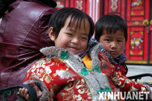 4��3�գ�С���ﰢķ��͵ܵ��ڰ��οhɏ���~�t���e�V����̫ꖡ� ���գ��Ĵ�ʡ���β���Ǽ�������ݰ��οh������ʣ��˂������߳����T���ܐ����ꖹ⡣Ŀǰ���l����3��16�����ғ������������¼��İ��οh���ѻ֏����������a����������